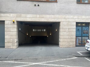 Self parking (EUR 15 per night)