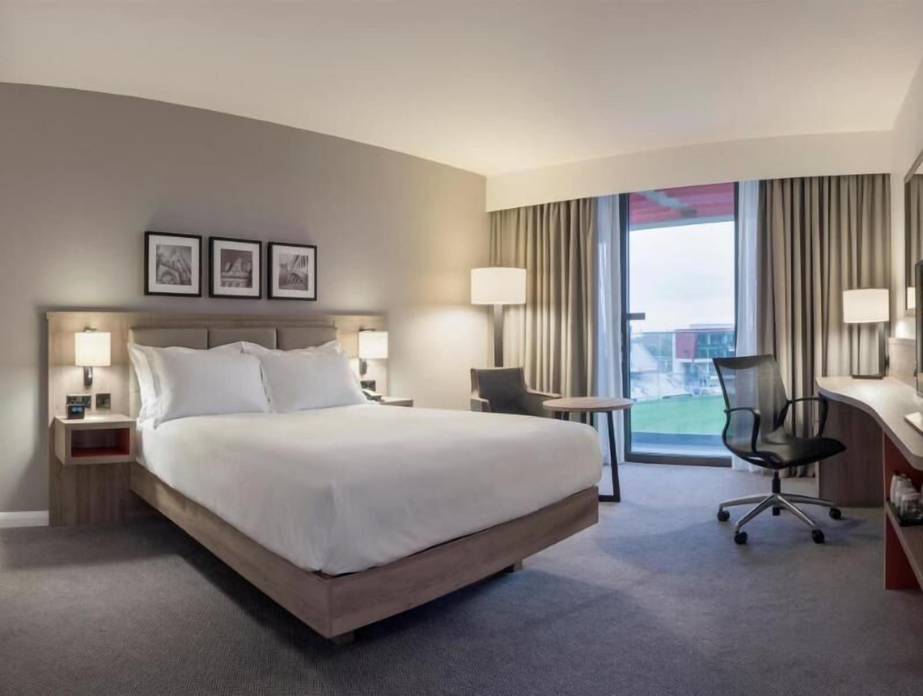 Sengetøy i egyptisk bomull, sengetøy av topp kvalitet og safe på rommet