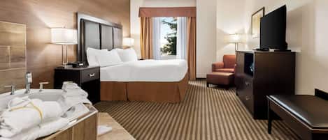 Suite, 1 King Bed, Non Smoking, Jetted Tub
