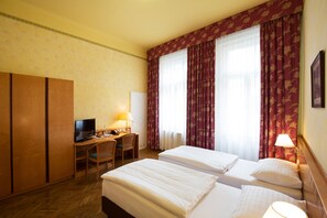Superior Double Room - Hotel Post (Vienna)