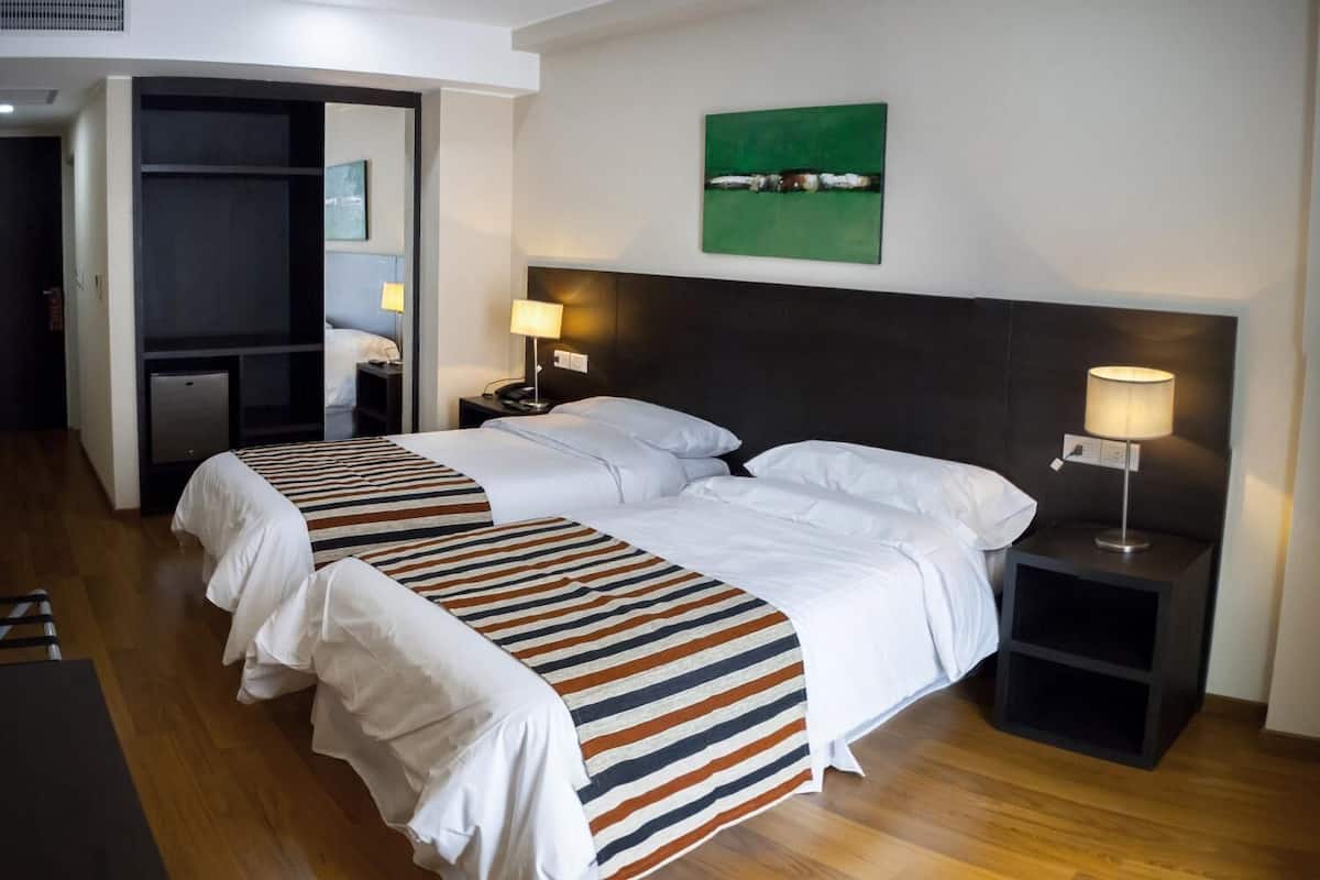 Minibar, in-room safe, desk, soundproofing