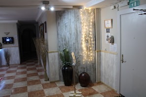 Reception - Hostal Virgen del Rocio II (Torremolinos)