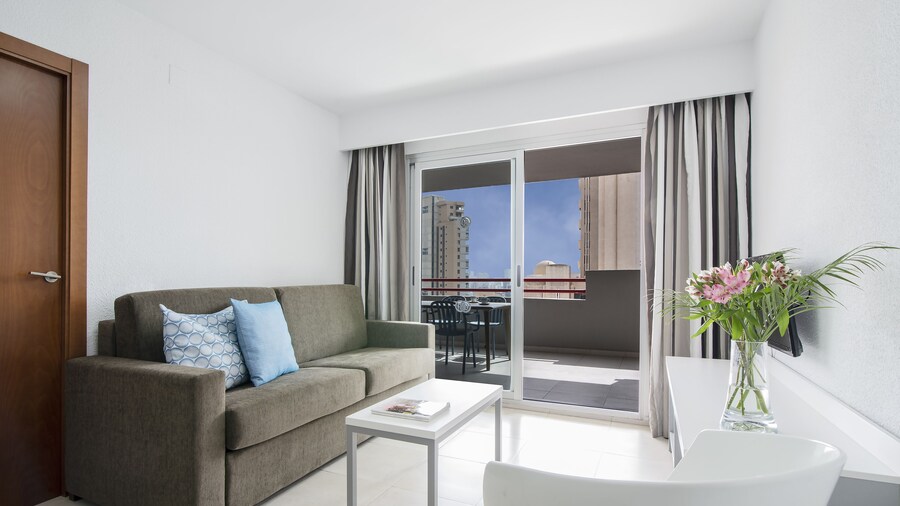 Pierre & Vacances Benidorm Levante (Adults recommended)