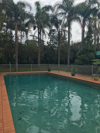 Außenpool, Liegestühle