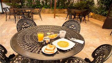 Free daily full breakfast