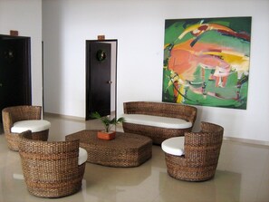 Lobby sitting area - Terrazas de San Agustin Hotel (San Agustin)