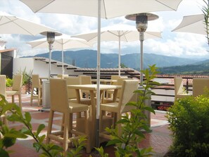 Bar (en el alojamiento)