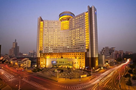 Exterior. Huafang Jinling International Hotel Zhangjiagang