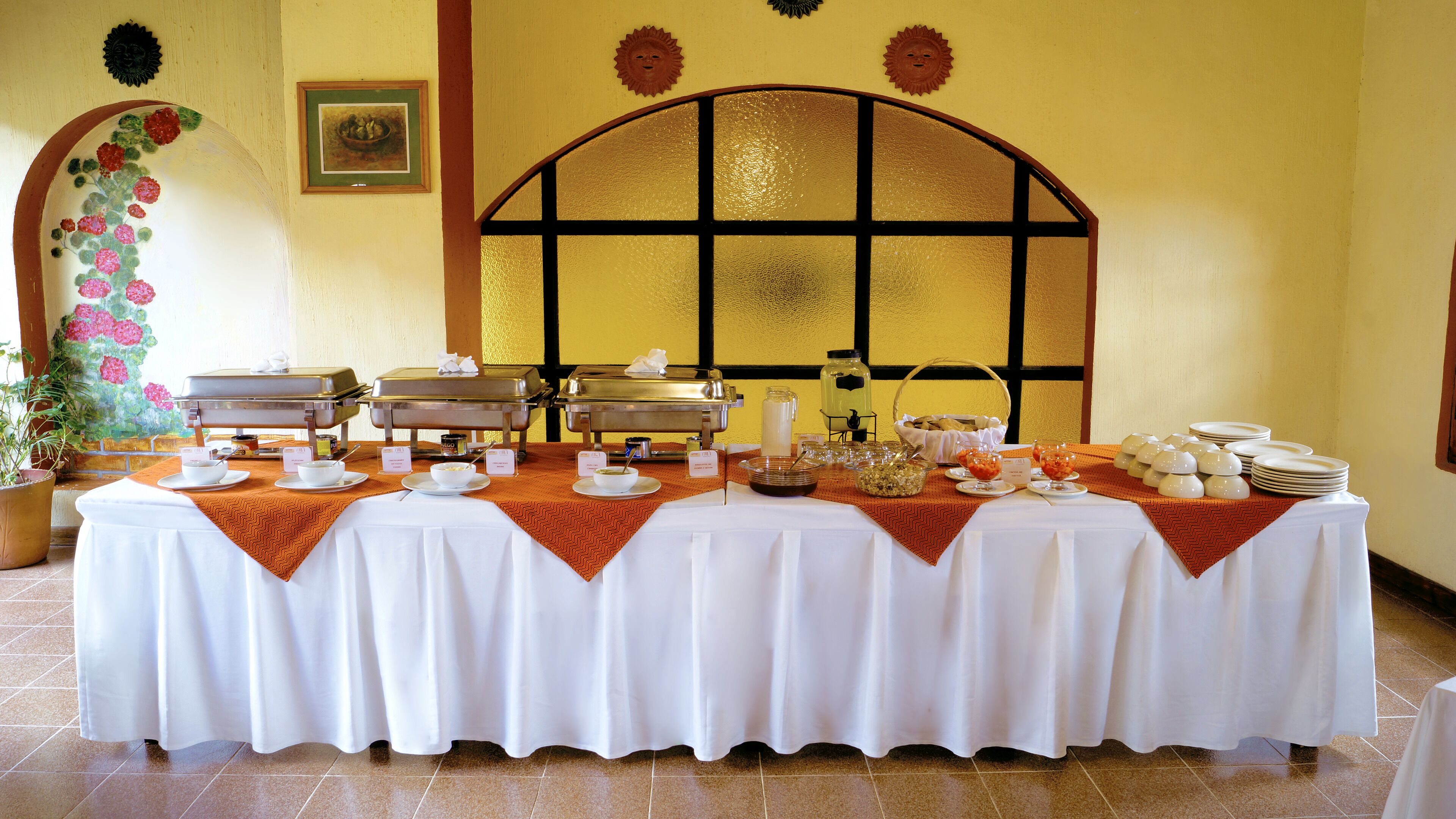 breakfast, lunch, dinner served; mexican cuisine