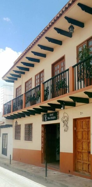 Exterior - Hotel Don Quijote (San Cristóbal de las Casas)
