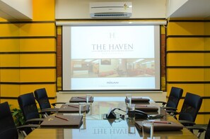 Meeting facility - The Haven Serviced Residences (Pune)