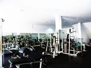 Fitness facility - Arbor Biz Hotel (Makassar)