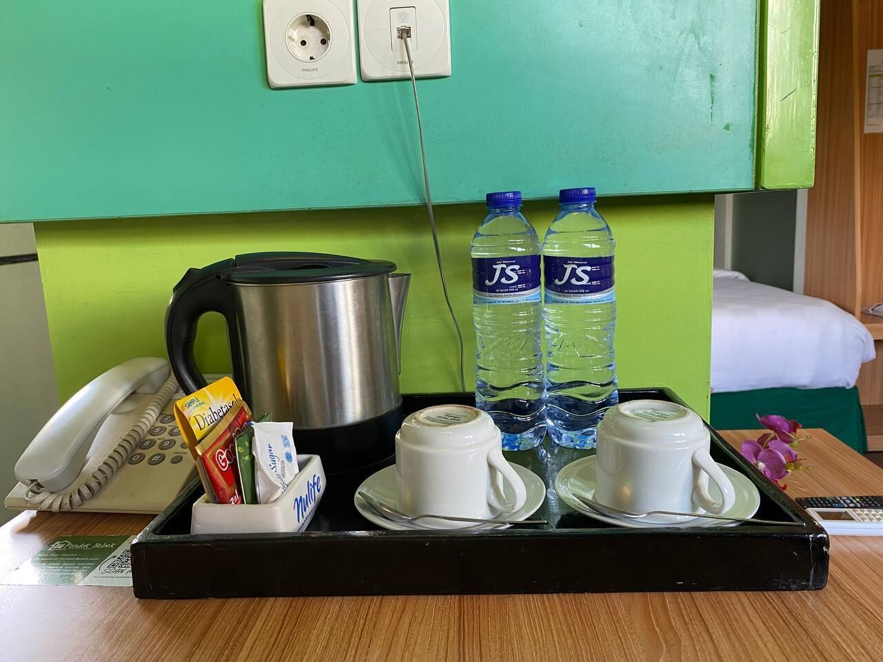 executive double room | 1 bedroom, desk, iron/ironing board, free wifi