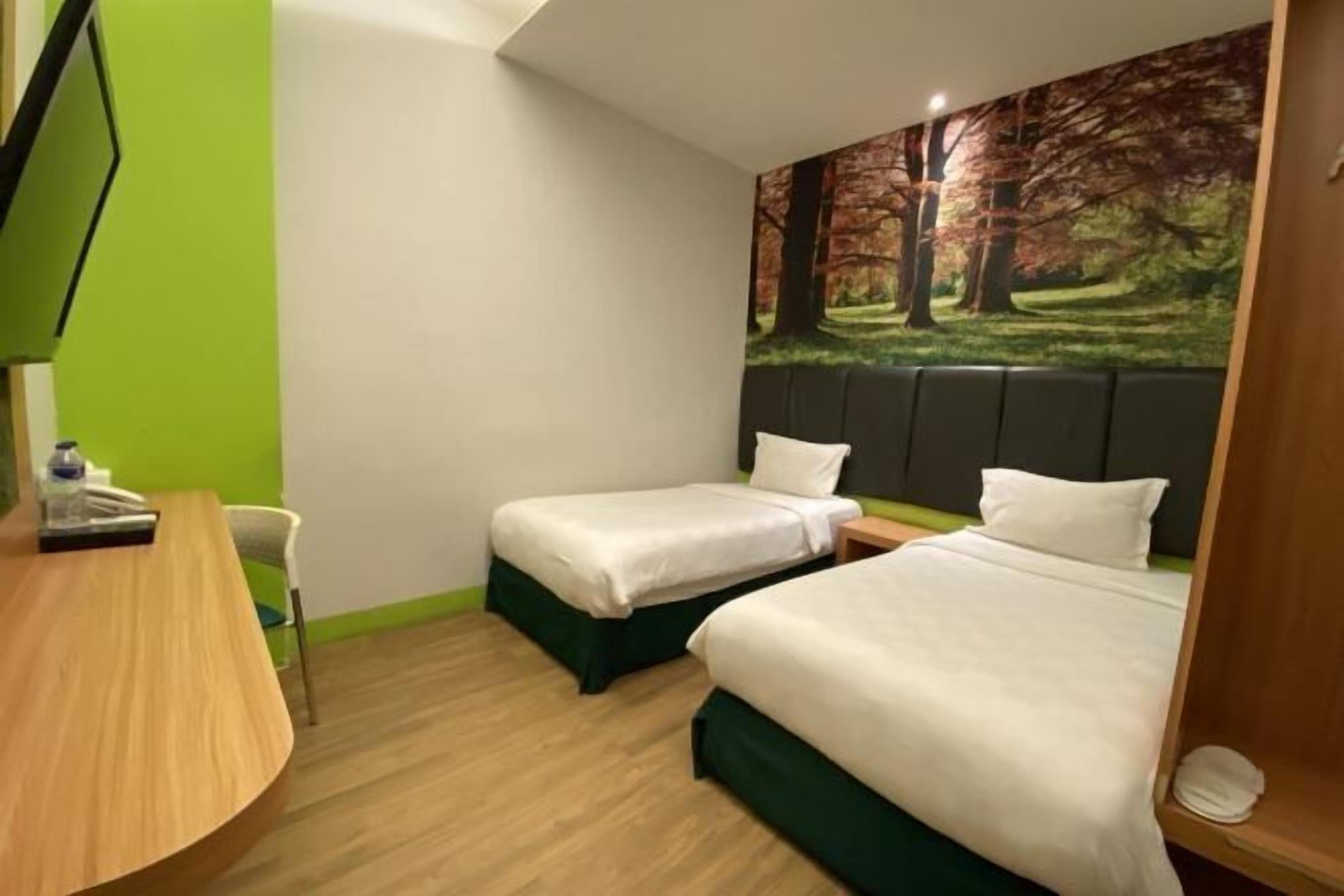 Desk, iron/ironing board, free WiFi, bed sheets