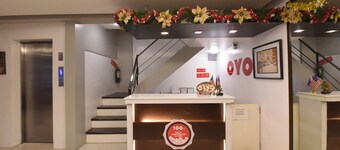 OYO 114 One Liberty Hotel