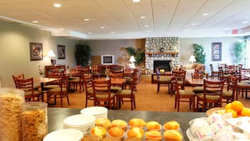 Free daily continental breakfast