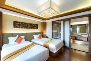 Executive Suite | 迷你吧、書桌、遮光窗簾/窗簾、免費 Wi-Fi