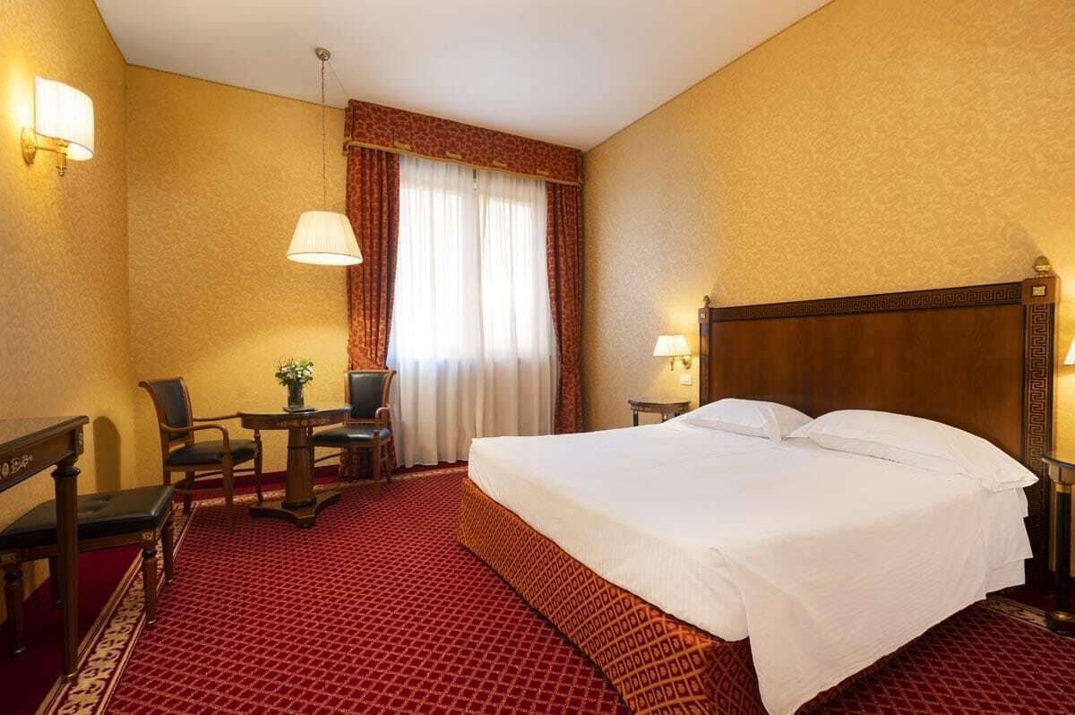 Minibar, in-room safe, rollaway beds, free WiFi