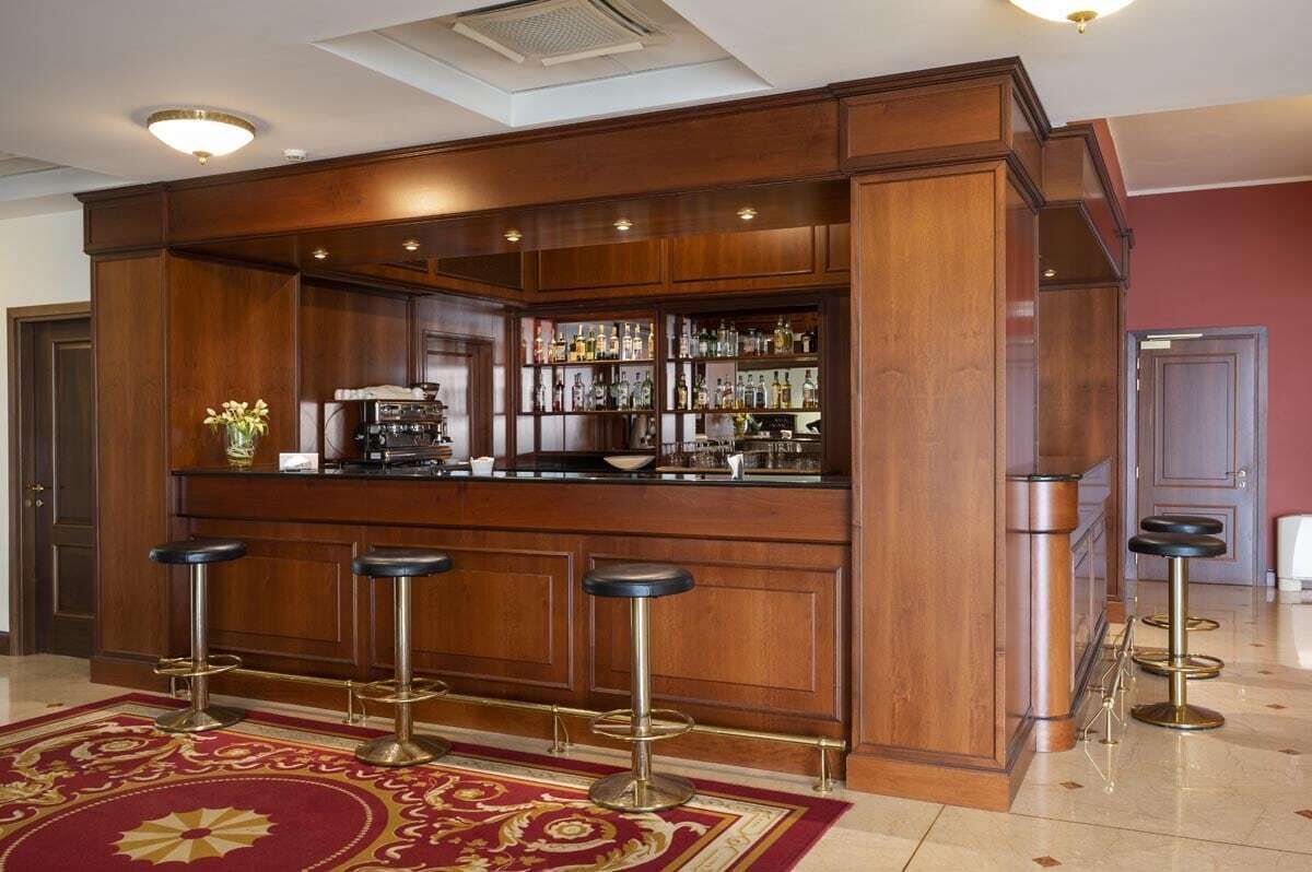 Bar (in der Unterkunft)
