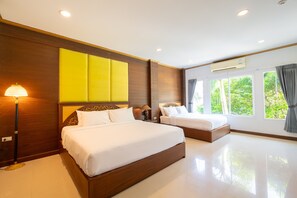 Family Suite | Living area