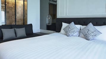 1 bedroom, in-room safe, soundproofing, free WiFi