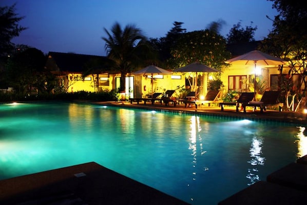 Outdoor pool, pool umbrellas, pool loungers