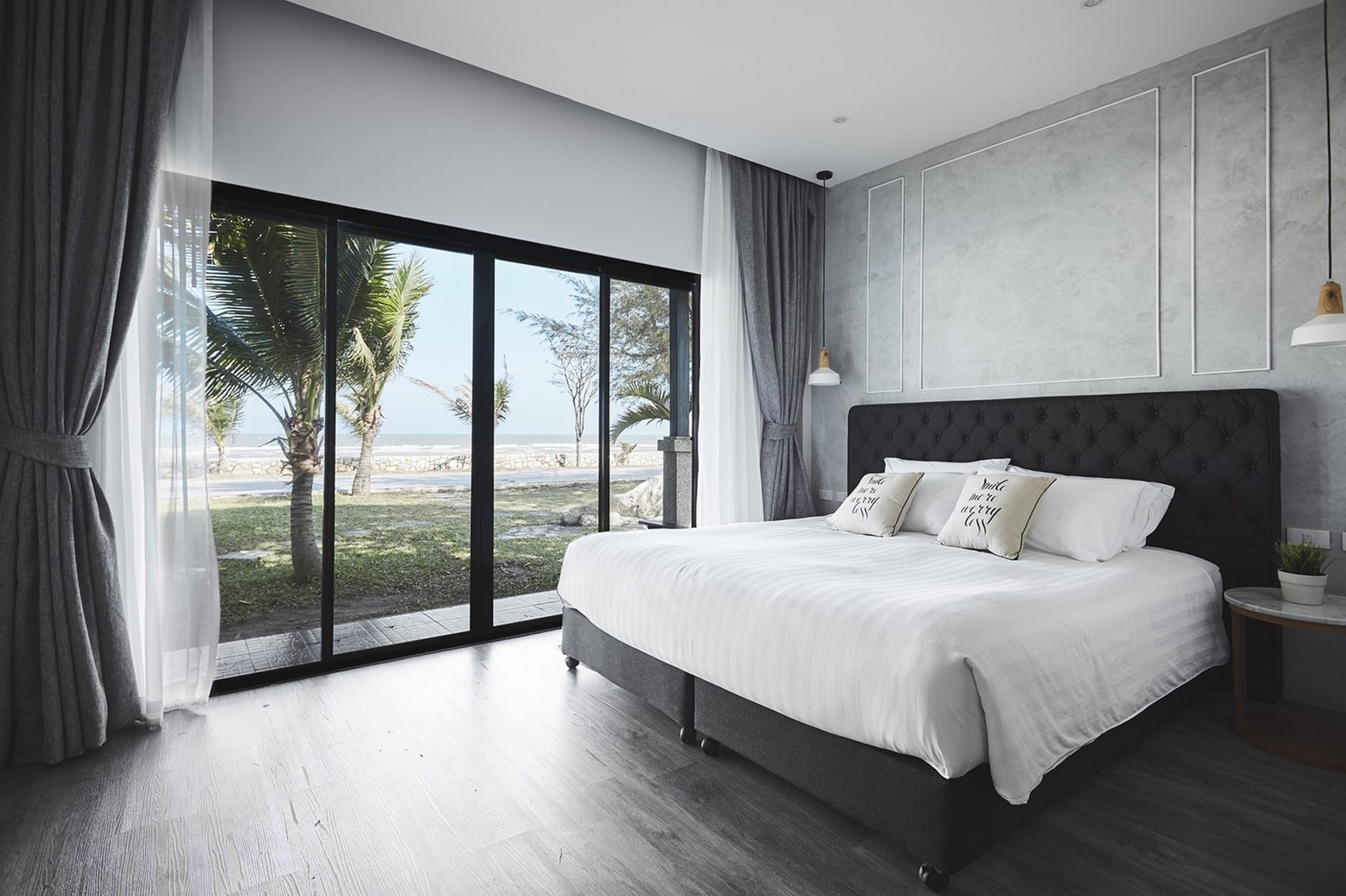 Family Beach Front 2 Bedrooms | Vistas desde la habitación