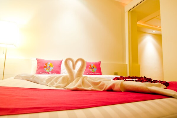 Monta Honeymoon Suite | Minibar, in-room safe, free cots/infant beds, rollaway beds