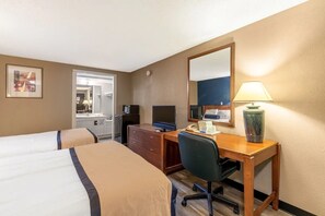 Escritorio, wifi gratis y ropa de cama