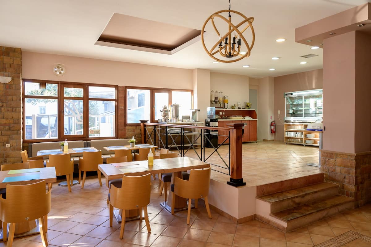 daily buffet breakfast (eur 10 per person)