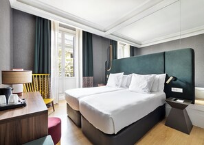 이그제큐티브룸, 발코니 | 고급 침구, 미니바, 객실 내 금고, 다리미/다리미판