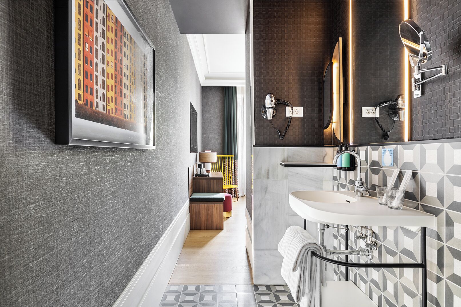 executive room, balcony | bathroom | free toiletries, hair dryer, towels