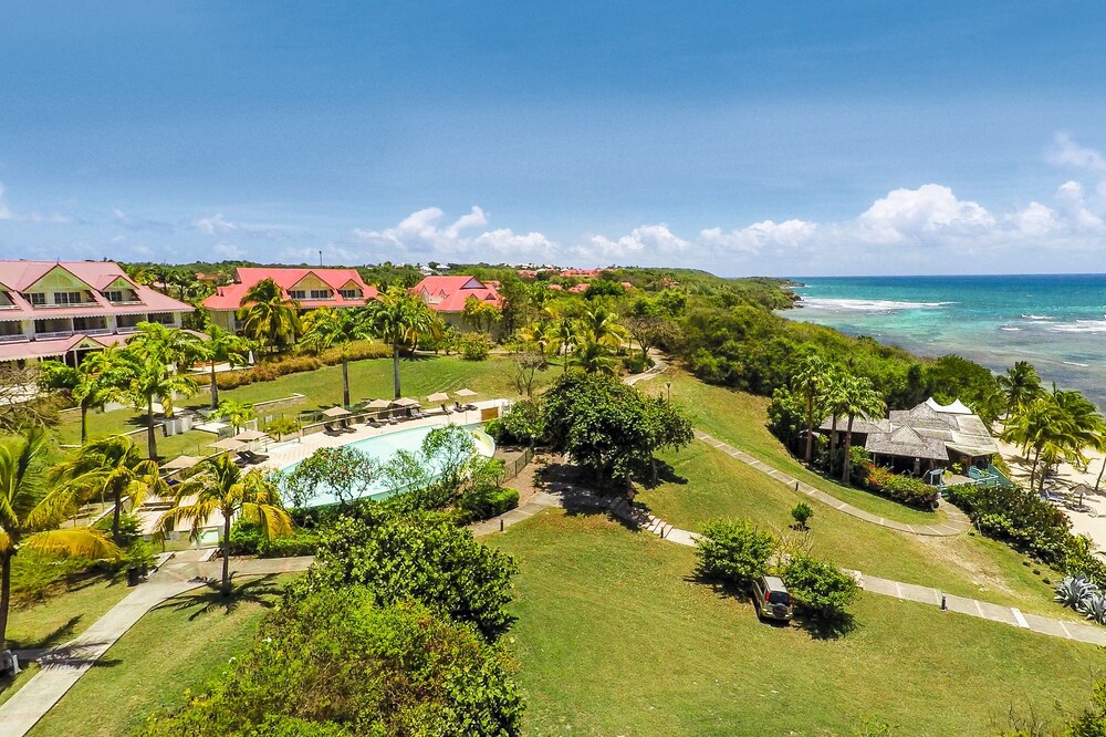 Pierre & Vacances Residence Premium Les Tamarins