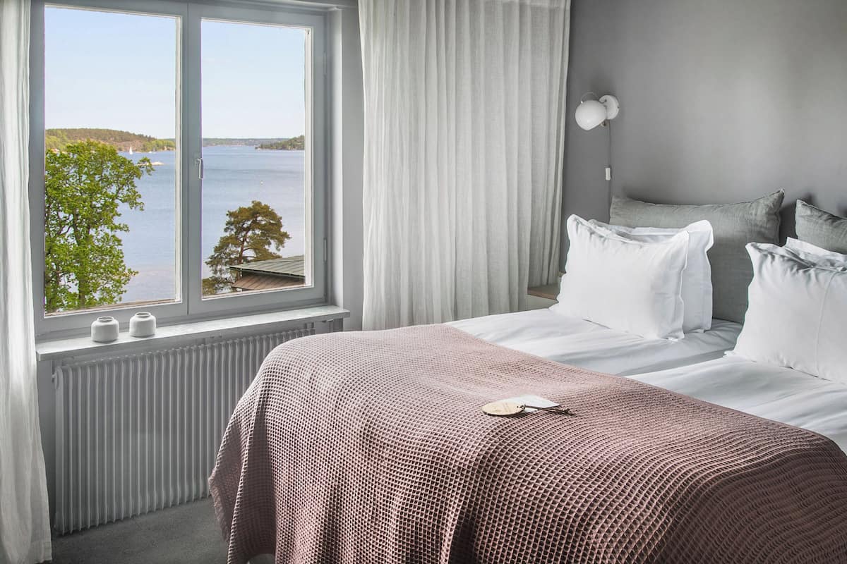 Standard Double Room, 1 Bedroom, Beachfront