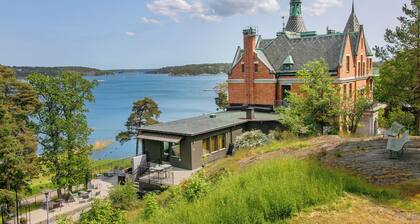 Vår Gård Saltsjöbaden