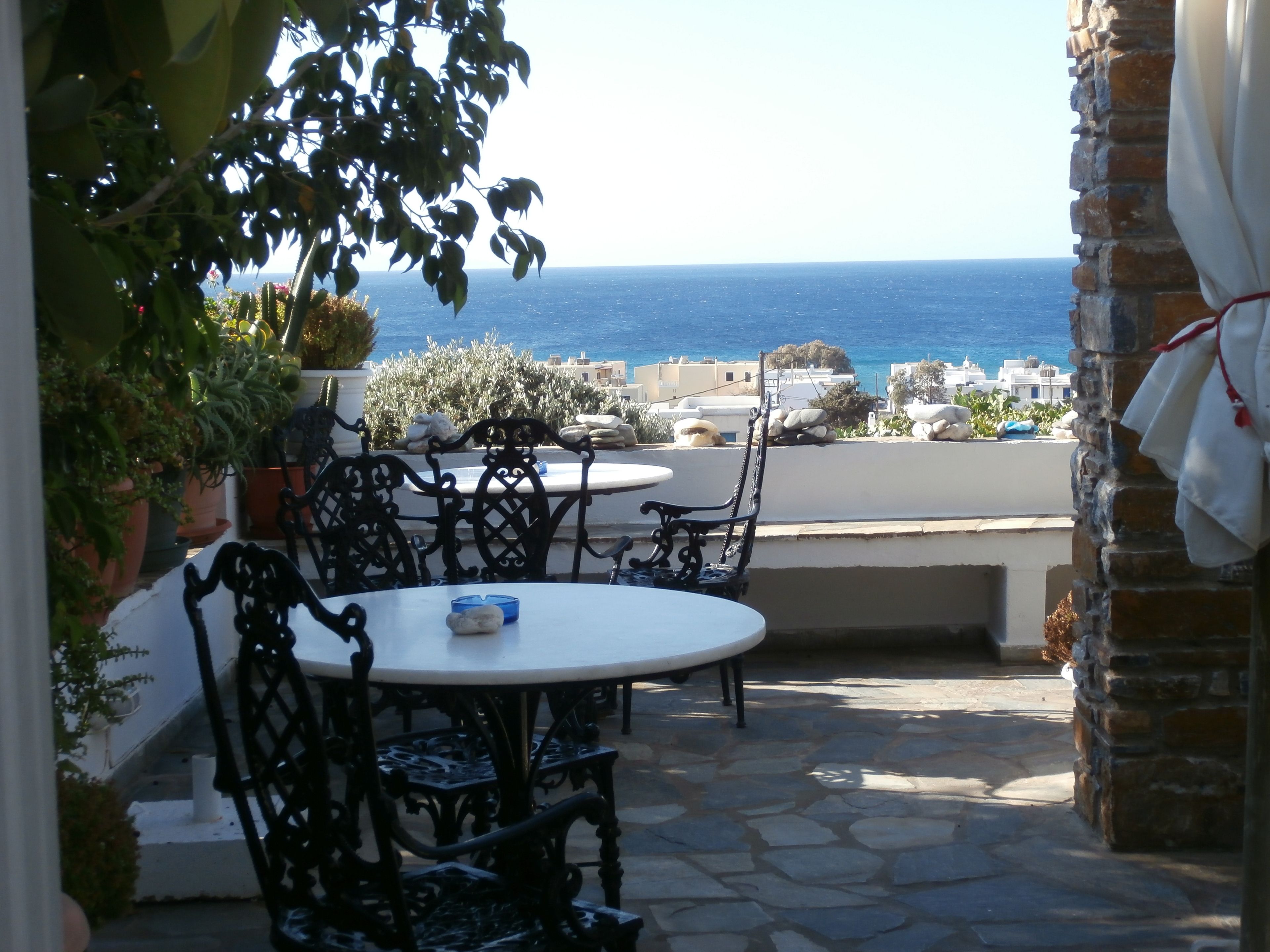 daily full breakfast for a fee