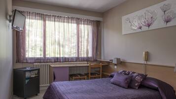 Standard Double Room, 1 Double Bed | Minibar, desk, free cribs/infant beds, free WiFi