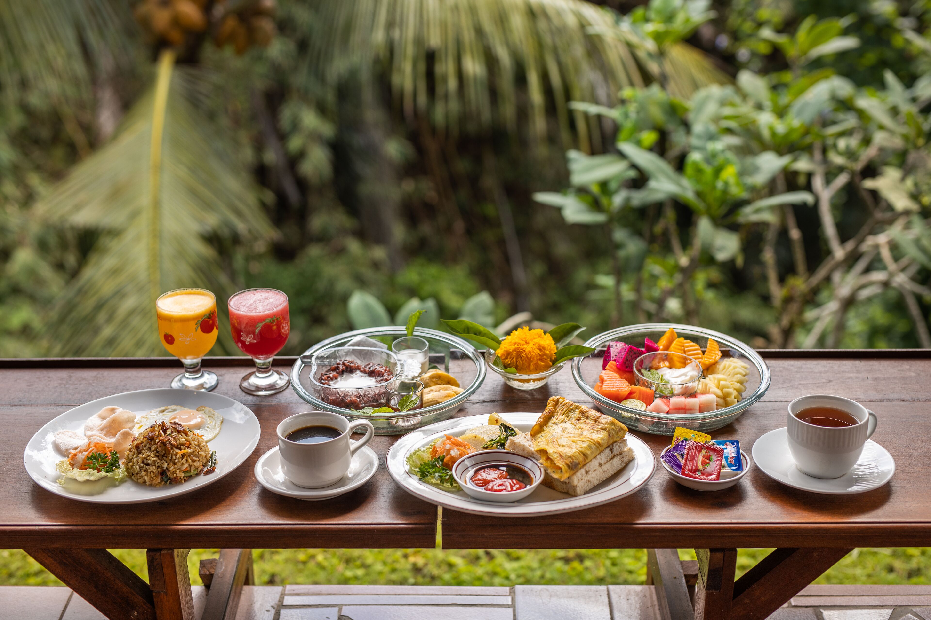 daily cooked-to-order breakfast (idr 300000 per person)