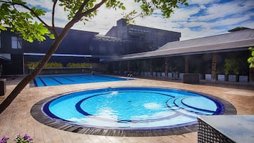 Piscina externa