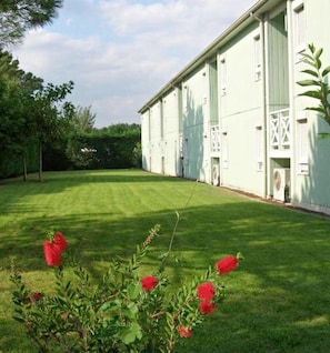 Exterior - Fasthôtel Avignon Nord (Le Pontet)