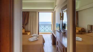 1 bedroom, minibar, in-room safe, desk