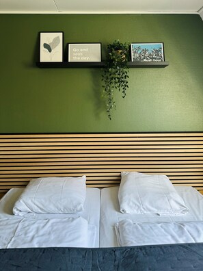 Big Family Apartment | Individually decorated, individually furnished, laptop workspace - KonceptHotel (Oksbol)