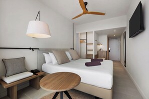 Minibar, in-room safe, blackout drapes, soundproofing - Hotel Inmood Aucanada - Adults Only (Alcúdia)