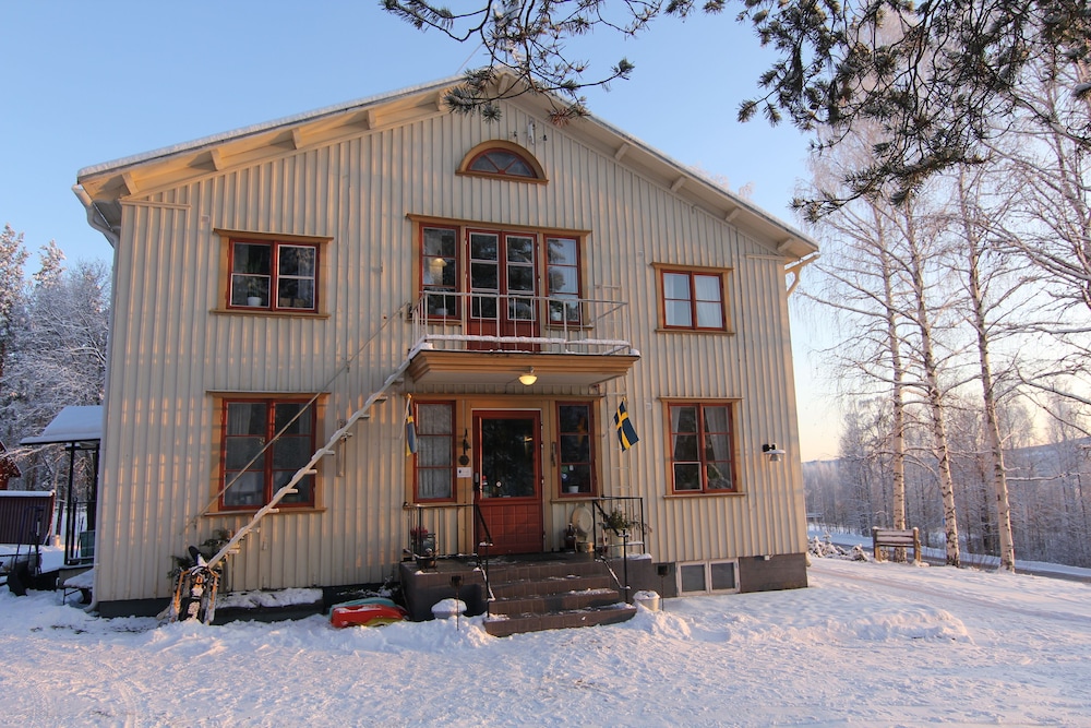 Tree Hotel by null Tree Hotel by null