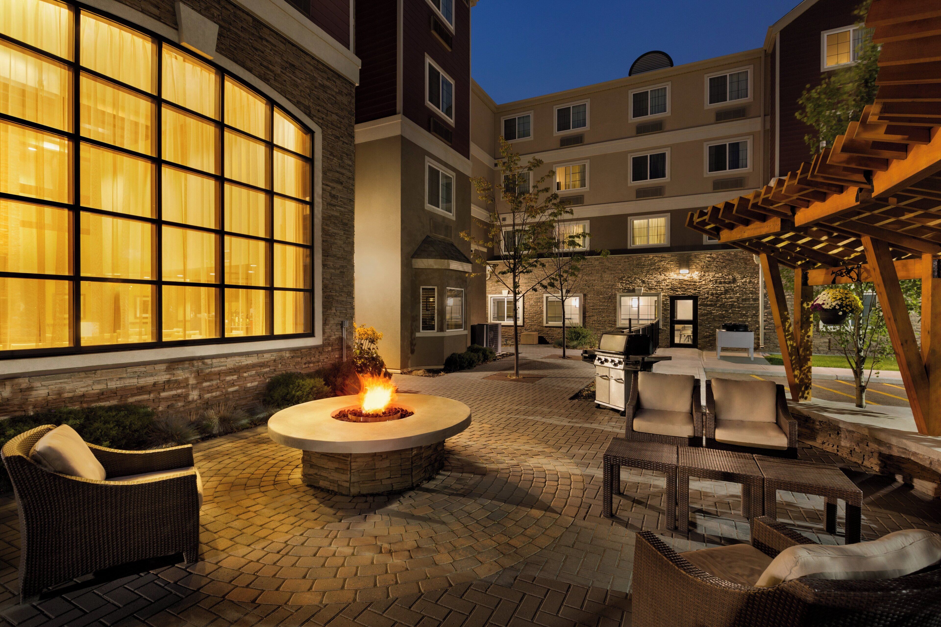 Foto - Staybridge Suites West Edmonton by IHG
