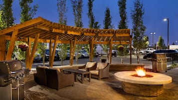 Kawasan BBQ/berkelah