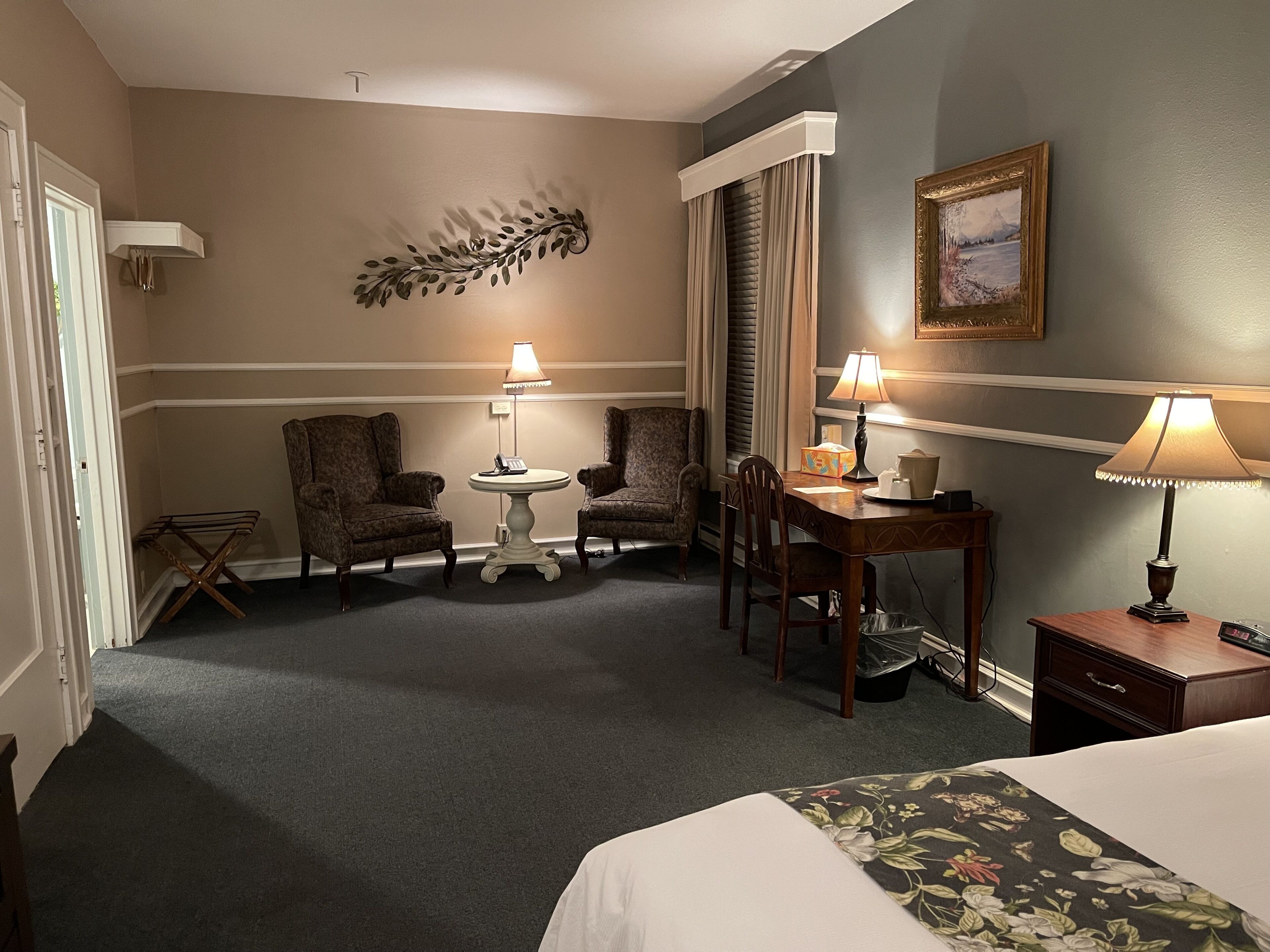 honeymoon room | 1 bedroom, iron/ironing board, free wifi, bed sheets