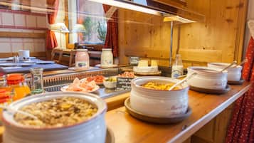 Colazione a buffet inclusa