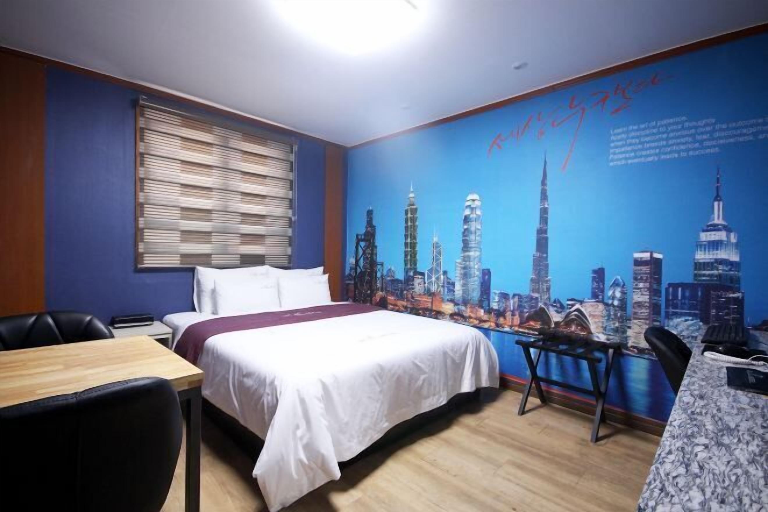 Desk, free WiFi, bed sheets