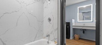 Travelodge by Wyndham Fairplex Pomona